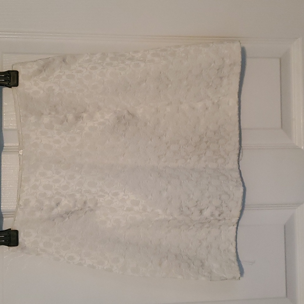 White jacquard mini skirt size 1/2